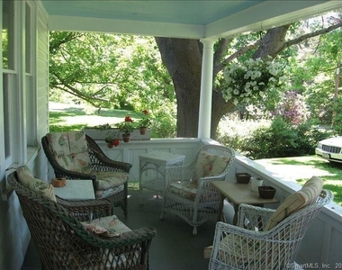 14 New Preston Hill Road - Photo Thumbnail 1