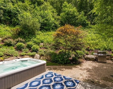 260 White Deer Rocks Road - Photo Thumbnail 13