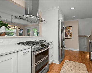 50 Craig Place - Photo Thumbnail 8