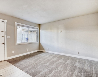 304 Orland Street - Photo Thumbnail 8