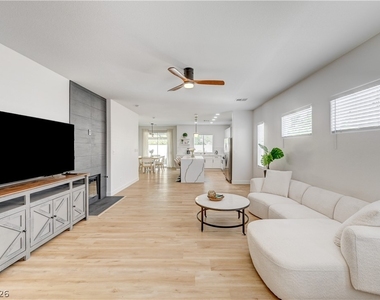 3236 Rushing Waters Place - Photo Thumbnail 5
