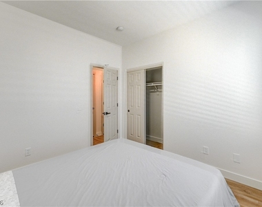 3236 Rushing Waters Place - Photo Thumbnail 41