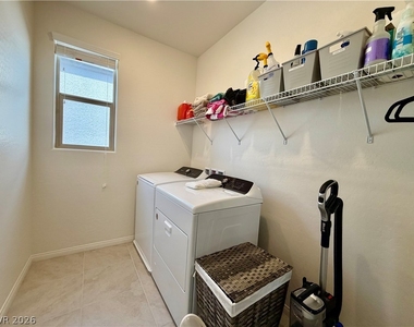 11852 Black Canary Avenue - Photo Thumbnail 22