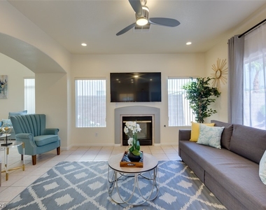 7886 Blue Brook Drive - Photo Thumbnail 25