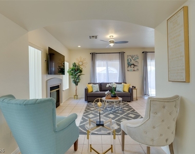 7886 Blue Brook Drive - Photo Thumbnail 24