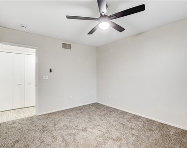 1908 Desert Falls Court - Photo Thumbnail 30