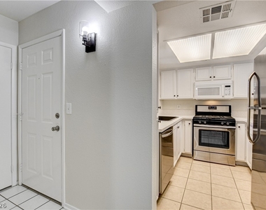 1908 Desert Falls Court - Photo Thumbnail 6
