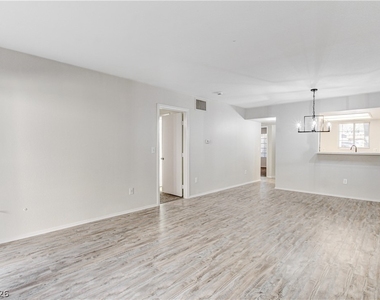 1908 Desert Falls Court - Photo Thumbnail 19