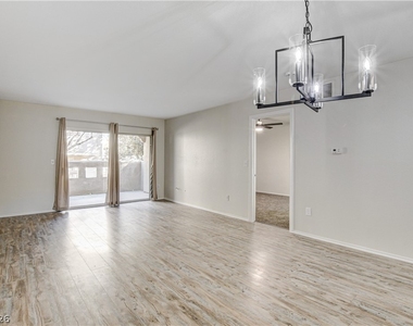 1908 Desert Falls Court - Photo Thumbnail 15