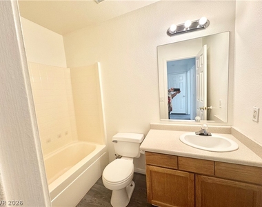 1040 Pahrump Valley Boulevard - Photo Thumbnail 9