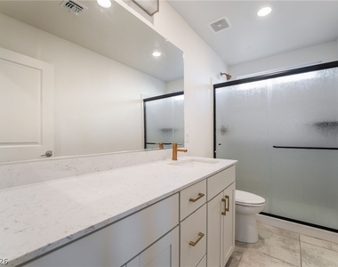 2479 Bellinzona Place - Photo Thumbnail 12