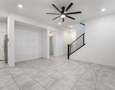 2479 Bellinzona Place - Photo Thumbnail 5