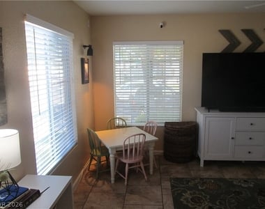 221 Luninborg Street - Photo Thumbnail 7