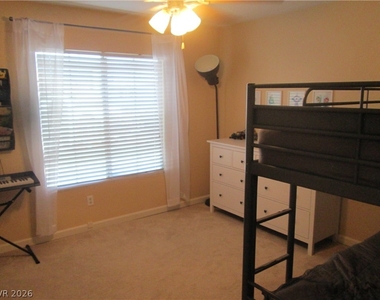 221 Luninborg Street - Photo Thumbnail 8