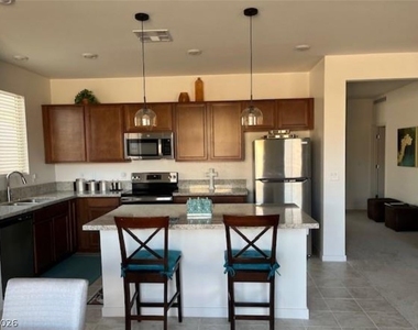 5980 E Drosetta Avenue - Photo Thumbnail 1