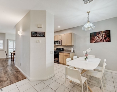7450 S Eastern Avenue - Photo Thumbnail 6