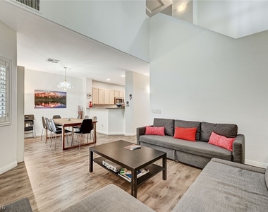 7450 S Eastern Avenue - Photo Thumbnail 9