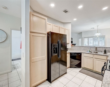 7450 S Eastern Avenue - Photo Thumbnail 19