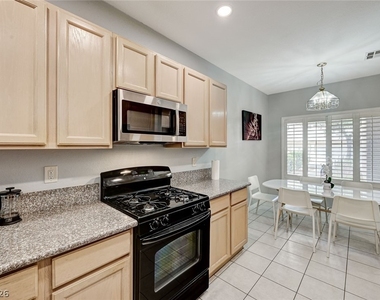 7450 S Eastern Avenue - Photo Thumbnail 21