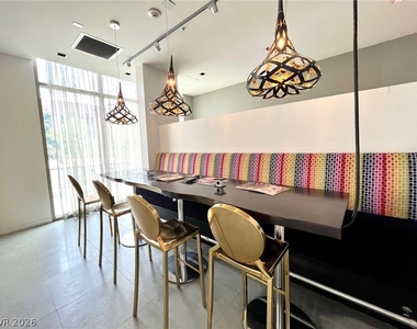 353 E Bonneville Avenue - Photo Thumbnail 5