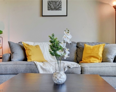 29 Montelago Boulevard - Photo Thumbnail 8