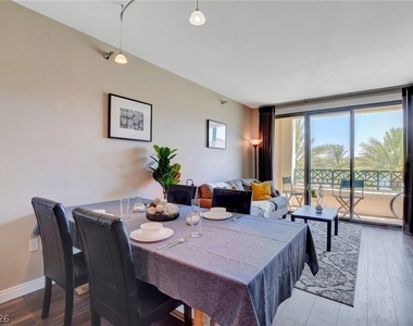 29 Montelago Boulevard - Photo Thumbnail 20