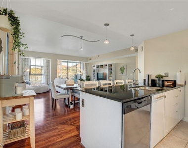 29 Montelago Boulevard - Photo Thumbnail 23