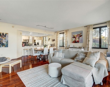 29 Montelago Boulevard - Photo Thumbnail 10