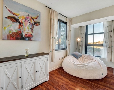 29 Montelago Boulevard - Photo Thumbnail 8