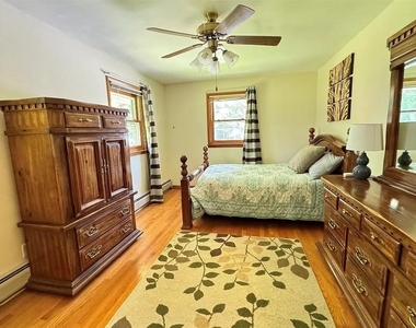 7 Exeter Drive - Photo Thumbnail 10