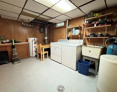 7 Exeter Drive - Photo Thumbnail 2