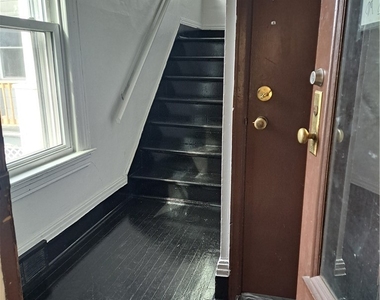 811 Portland Avenue - Photo Thumbnail 1