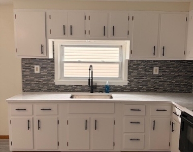 203 Highland Avenue - Photo Thumbnail 19