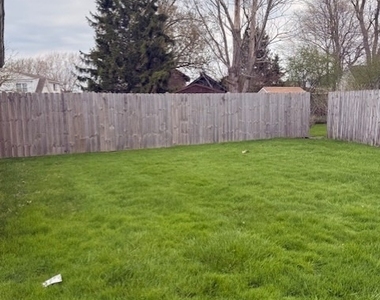 203 Highland Avenue - Photo Thumbnail 5