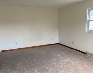 203 Highland Avenue - Photo Thumbnail 20