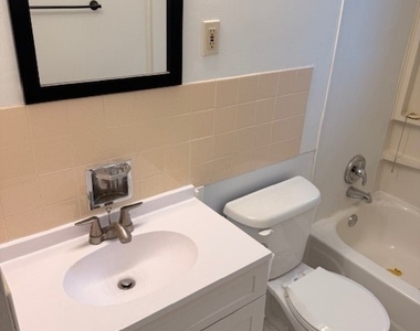203 Highland Avenue - Photo Thumbnail 28