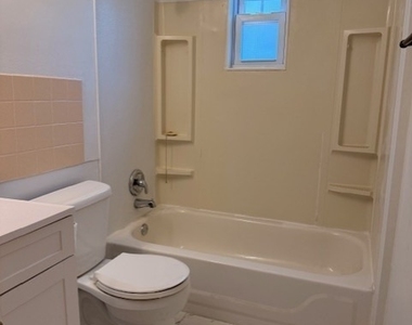 203 Highland Avenue - Photo Thumbnail 27