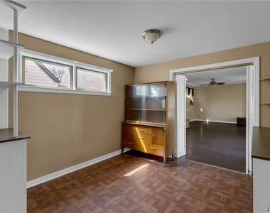 4098 Bailey Avenue - Photo Thumbnail 7