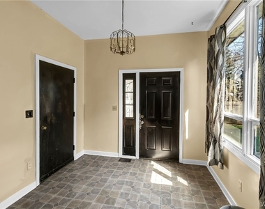 4098 Bailey Avenue - Photo Thumbnail 12
