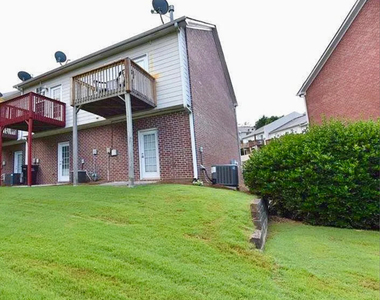 3266 Mill Springs Circle - Photo Thumbnail 14
