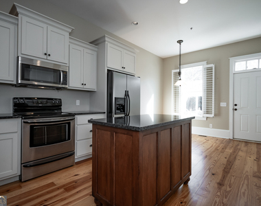 83 Charter Oak Drive - Photo Thumbnail 8