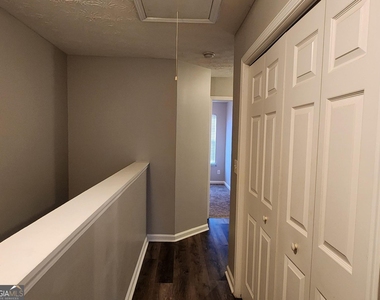4128 Flat Trail - Photo Thumbnail 7