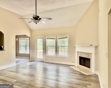 4473 Northridge Trail - Photo Thumbnail 2
