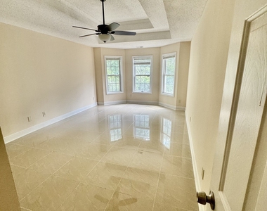 4473 Northridge Trail - Photo Thumbnail 13