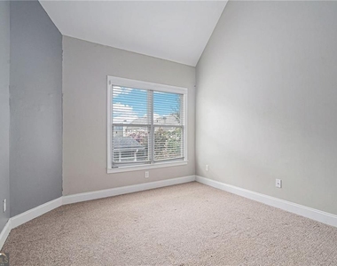 320 Baymist Drive - Photo Thumbnail 25