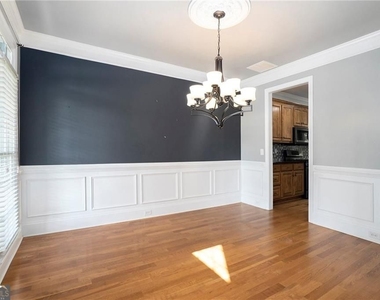 320 Baymist Drive - Photo Thumbnail 5