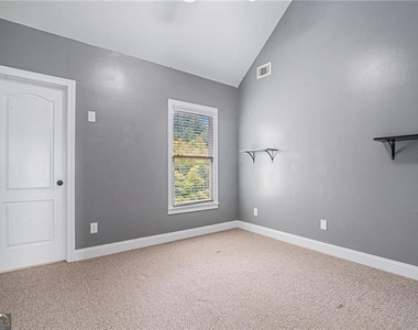320 Baymist Drive - Photo Thumbnail 23