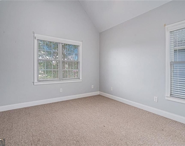 320 Baymist Drive - Photo Thumbnail 30