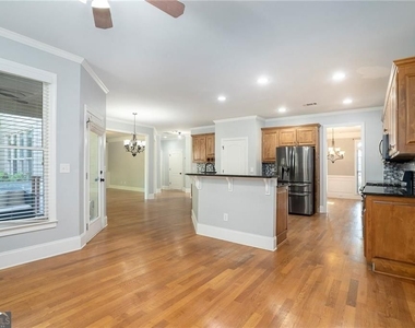 320 Baymist Drive - Photo Thumbnail 15