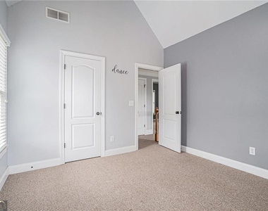 320 Baymist Drive - Photo Thumbnail 29